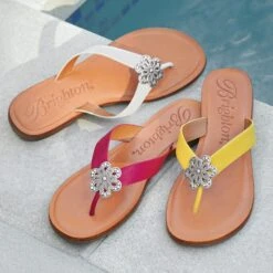 Aster Flower Thongs -Jewelry Store aster flower thongs optic white 2