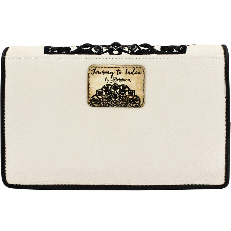 Journey To India Embroidered Organizer 5 Journey To India Embroidered Organizer - Image 3