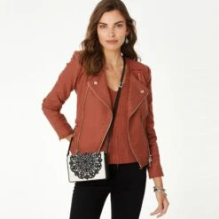 Journey To India Embroidered Organizer 9 Journey To India Embroidered Organizer -Jewelry Store journey to india embroidered organizer white black 3 43ea93f2 3d3c 4e35 bce1 5ad0fc213199