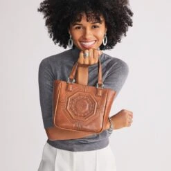 Lucca Cross Body Bag -Jewelry Store lucca cross body bag cognac 3