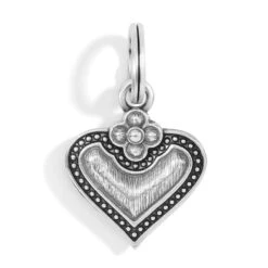 Luna Heart Charm -Jewelry Store luna heart charm silver 1 28b51e40 e9dc 4a9e 9c75 b57b2f771702