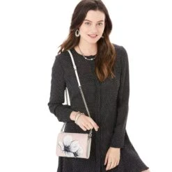 Touch Of Blush Pouch -Jewelry Store touch of blush pouch white blush 3 251fc1d5 3ca7 41f9 80ea 93c547976933